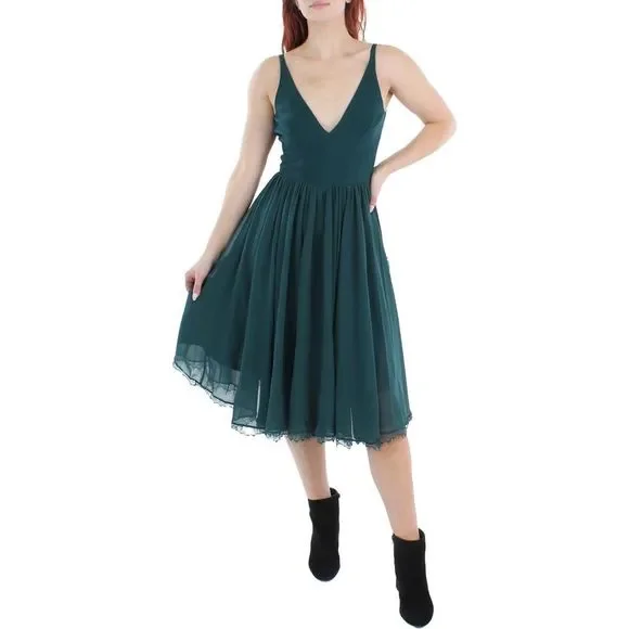 Dress the Population | Dresses | Dress The Population Womens Alicia Green  Crepe Lace Hem Fit Flare Dress Nwt | Poshmark